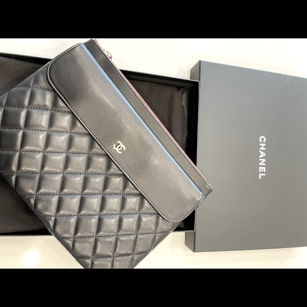 Chanel Quilted Lambskin Leather Clutch